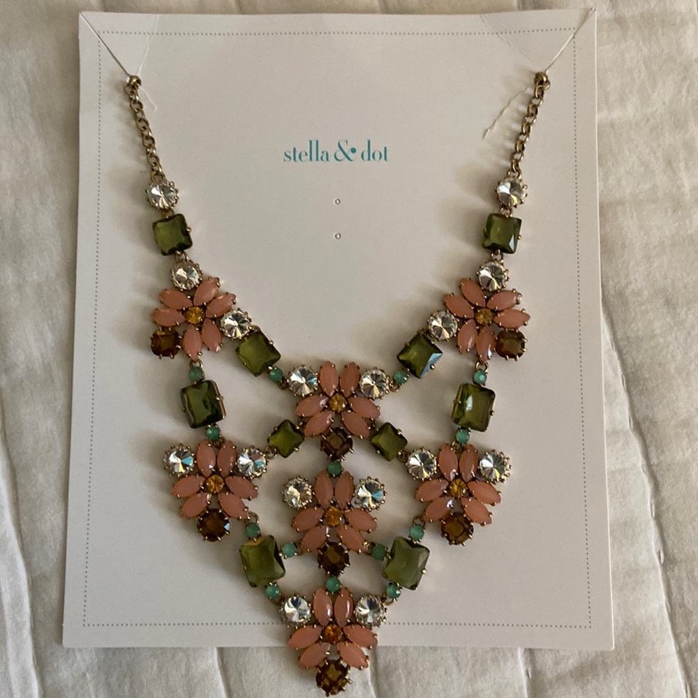 Stella & Dot Necklace